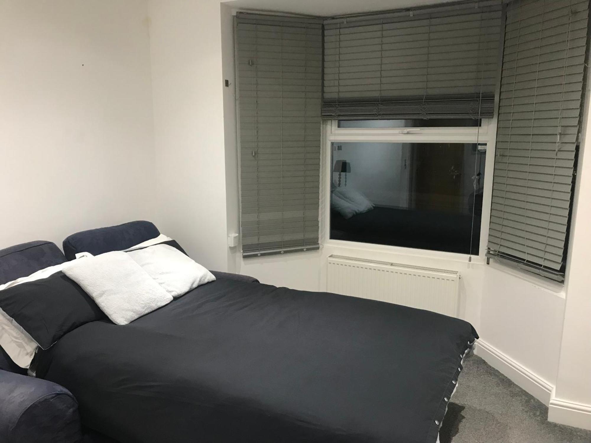 Southgate 5 Bedroom